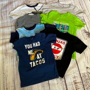 Boys Bundle T-shirt’s Size Small (6-7)